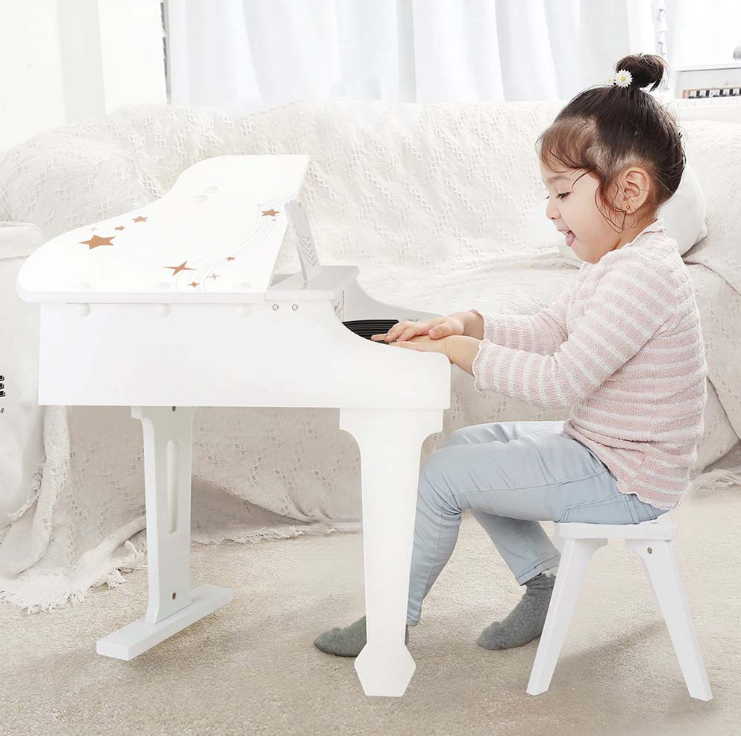Classic World - Grand Piano - White