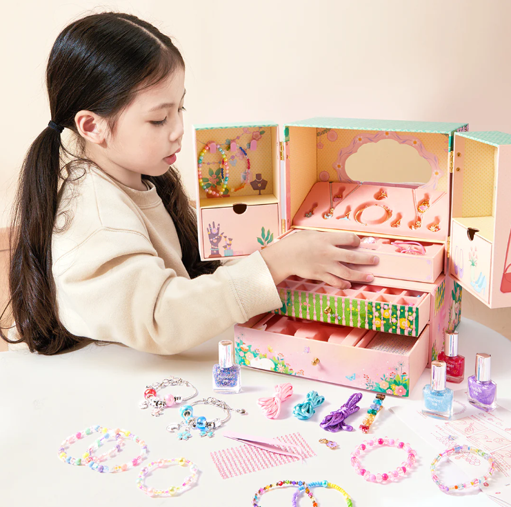 Mideer – Girls Power Lacing Beads – Fantastic Jewelry Diy Kit